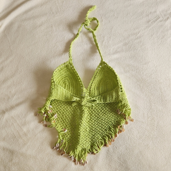 Gorgeous Knit Halter Top - Picture 4 of 5
